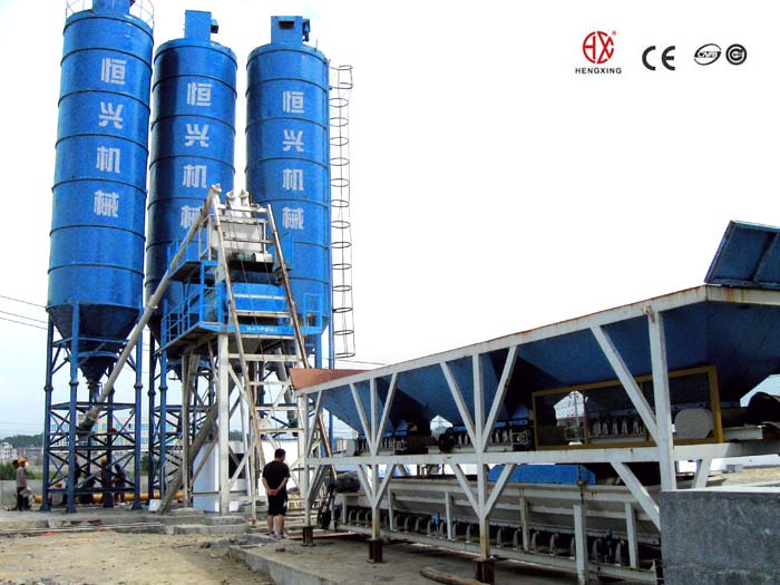 快(kuài)裝式(提(tí)鬥式)混(hùn)凝土攪(jiao)拌設備(bèi)